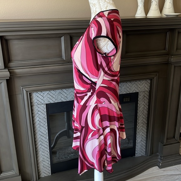 • Suzie Where patterned top, M • - Picture 4 of 6